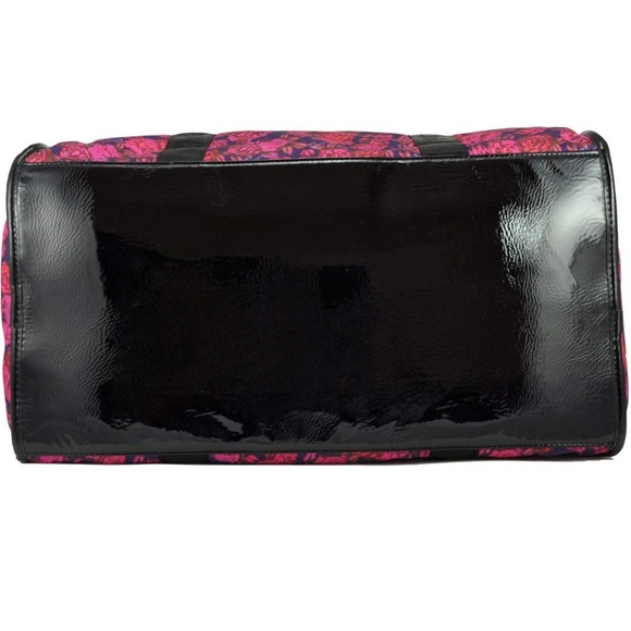 Betsey Johnson midnight express weekender - Picture 6 of 8
